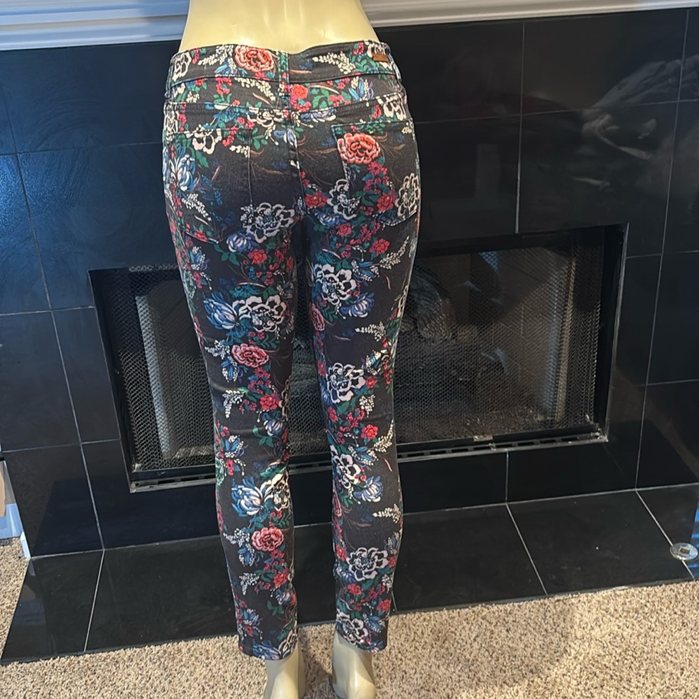 Anthropologie Pilcro & Letterpress Mid Rise Skinny Jeans Floral size 28 - Picture 7 of 8